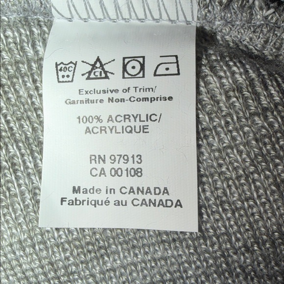 NWOT CHAOS Knit Acrylic Beanie Gray Logo Tag - Picture 4 of 4